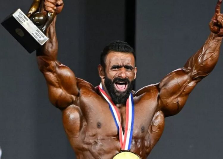 هادی چوپان نمایشگاه ورزش را بهم ریخت!