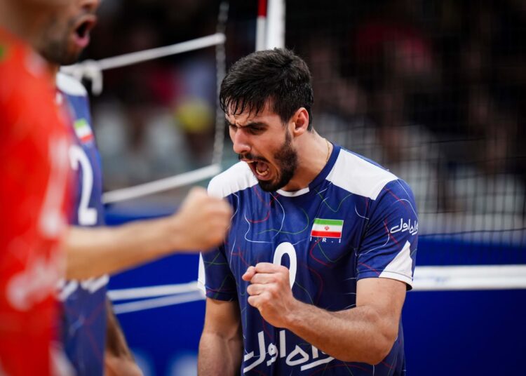 پایان طلسم در ایستگاه پانزده!/ آمریکایی ها برابر والیبال ایران زانو زدند