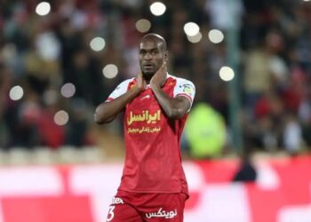 ستاره ها یکی، یکی از دست پرسپولیس می روند!