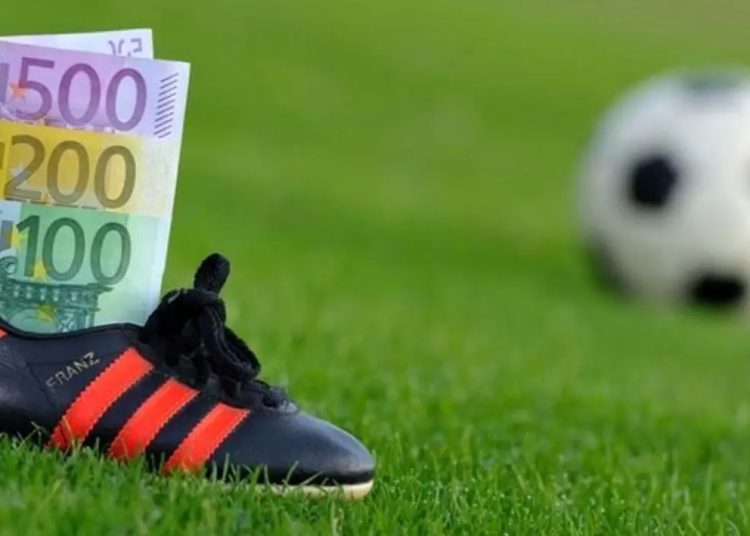 افشاگری سرمربی لیگ برتری: بازیکنان شرط بندی می کنند!