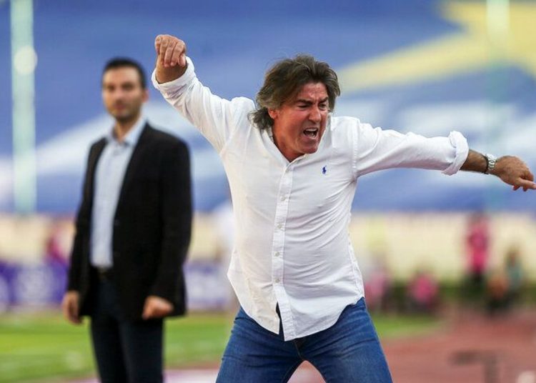 استقلال و ساپینتو چشم انتظار باز شدن فرودگاهها