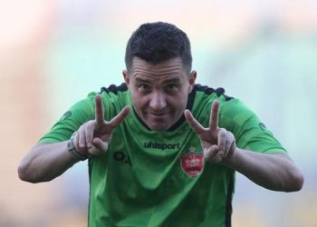 هاشمیان برد، اوسمار سرمربی پرسپولیس شد!