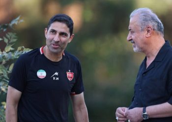 زلزله در باشگاه سرخ پایتخت/ برانکو یا اوسمار در آستانه بازگشت به پرسپولیس